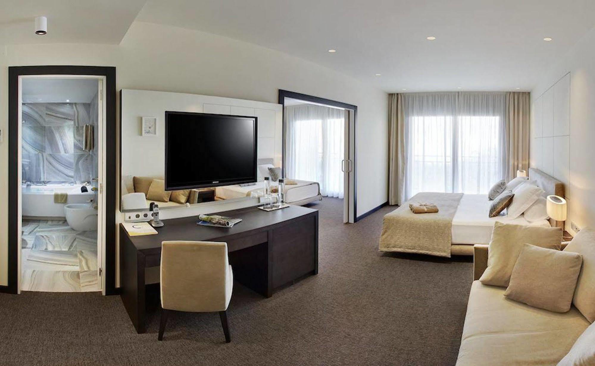 Cosmopolita Boutique & Hotel Platja d'Aro